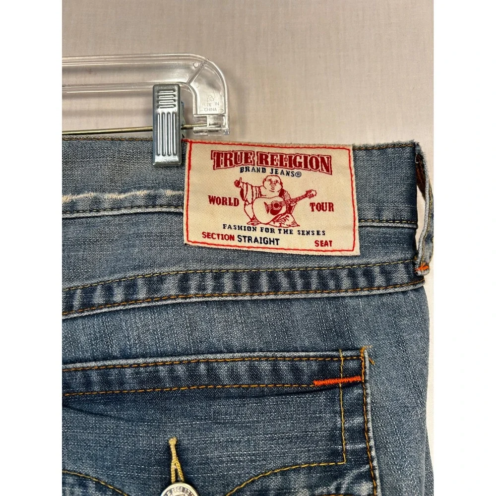 True Religion Mens Straight Distressed Blue Jeans 42 MNR3859OM Medium Wash
